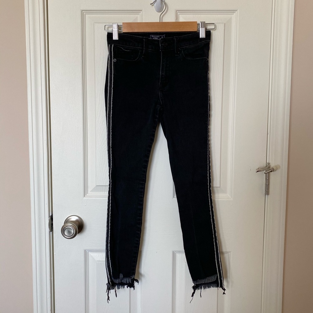 A&F ankle jeans